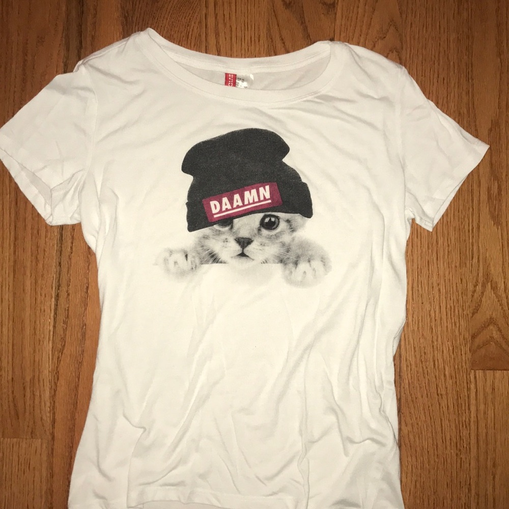 Graphic tee